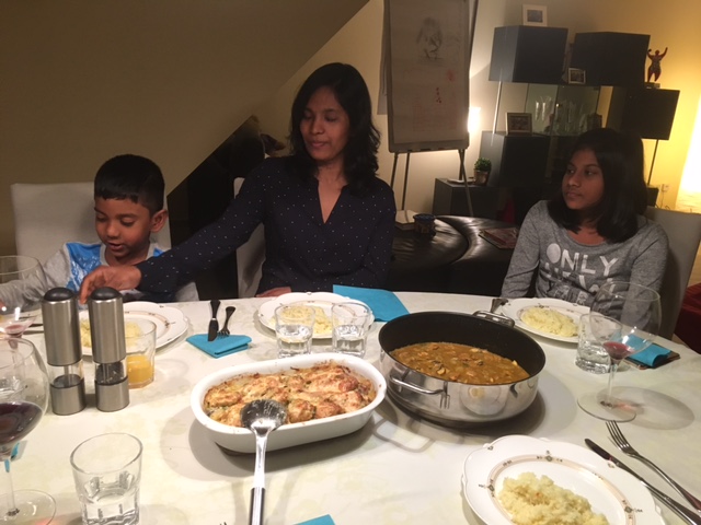 Dinner für Familie aus Sri Lanka